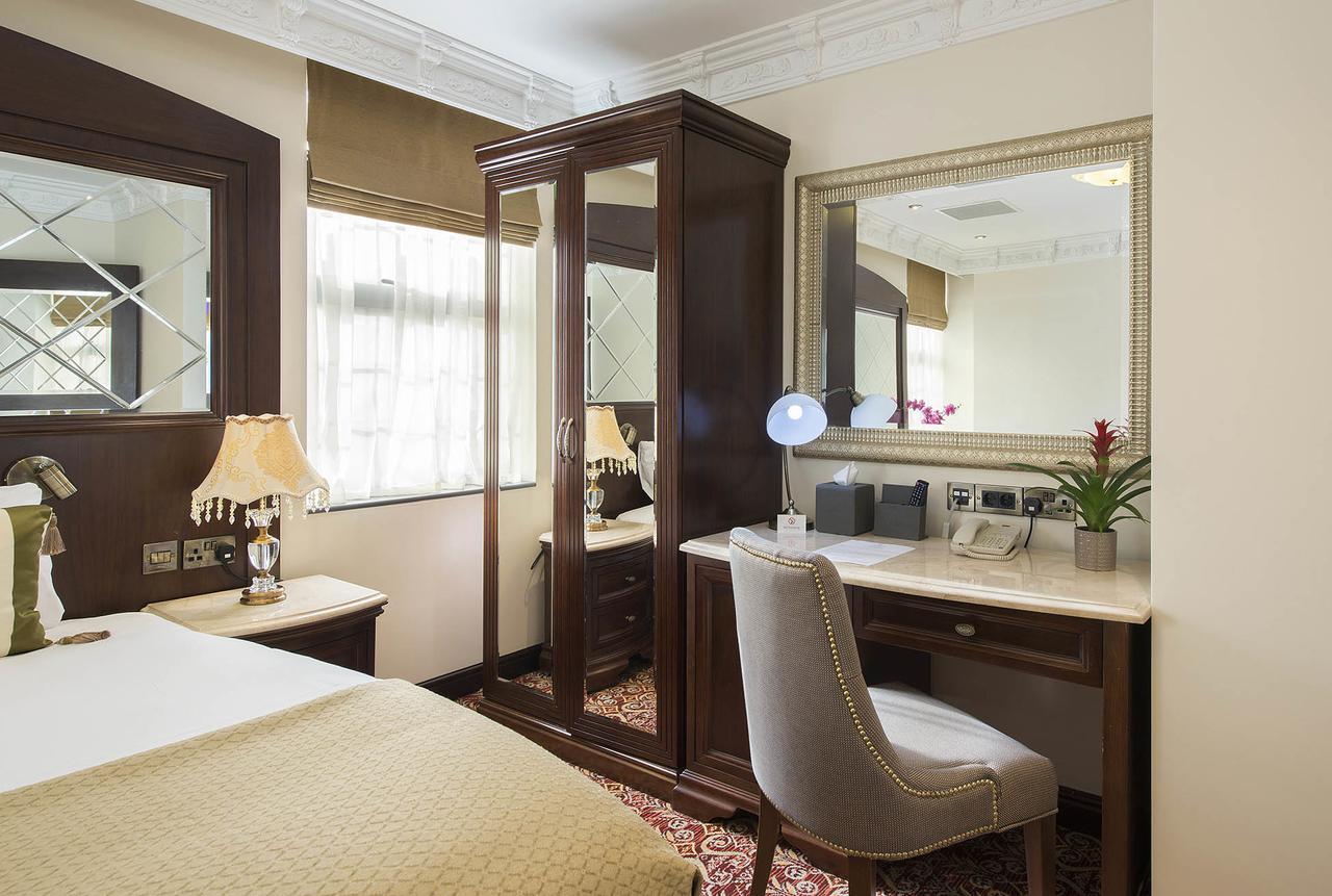 The George Street Hotel Oxford Eksteriør bilde A room at the hotel