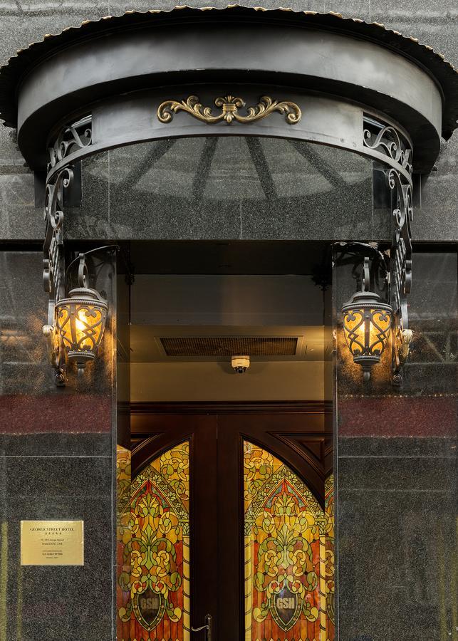 The George Street Hotel Oxford Eksteriør bilde The entrance to the church